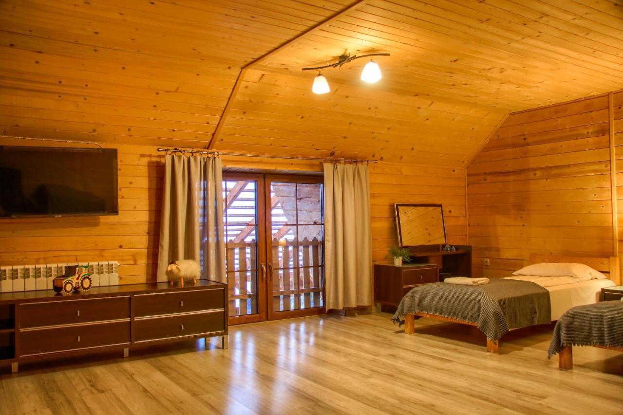 Bed & Breakfast Dw Pod Jaworami - Jacuzzi, Sauna Na Wylacznosc, Latem Basen Podgrzewany Bialka Tatrzanska