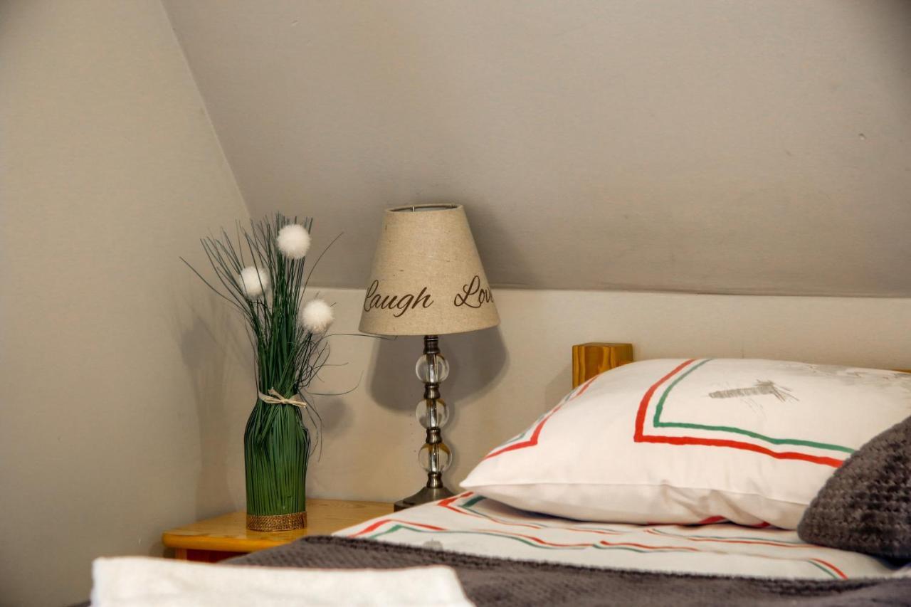 Bed & Breakfast Dw Pod Jaworami - Jacuzzi, Sauna Na Wylacznosc, Latem Basen Podgrzewany *
